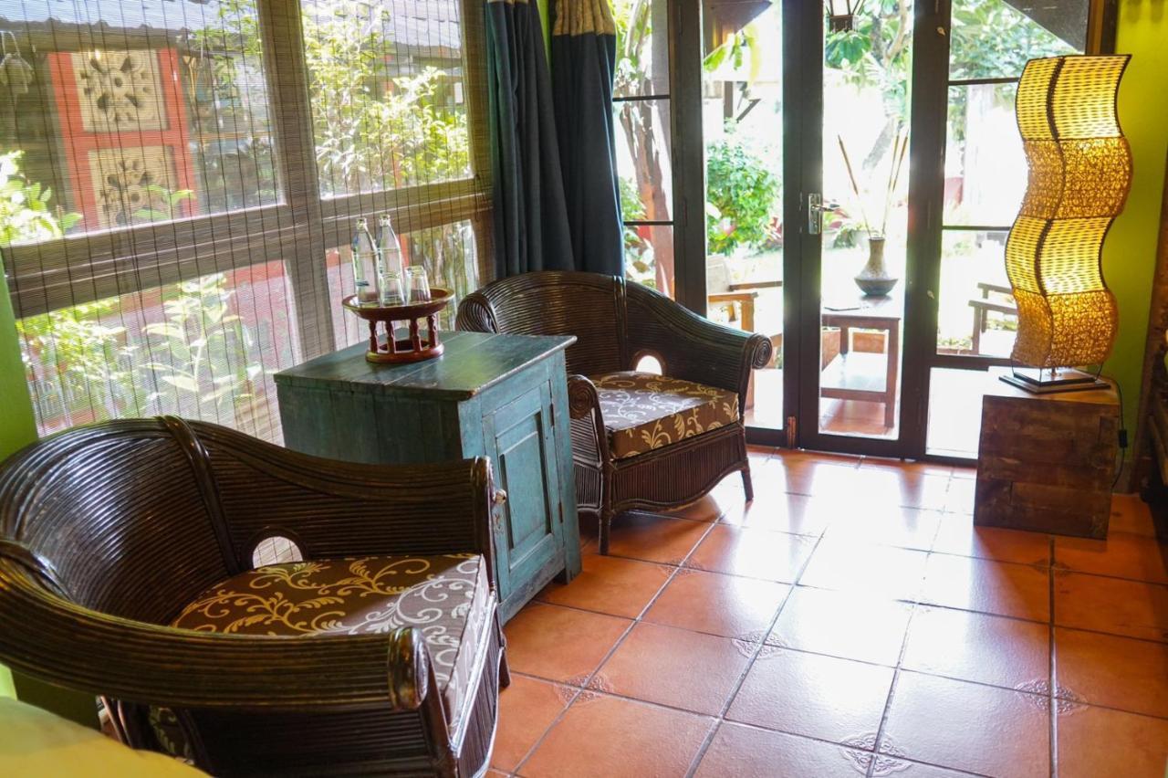 The Riverside Guest House Lampang Luaran gambar
