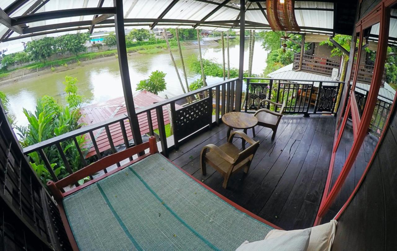 The Riverside Guest House Lampang Luaran gambar