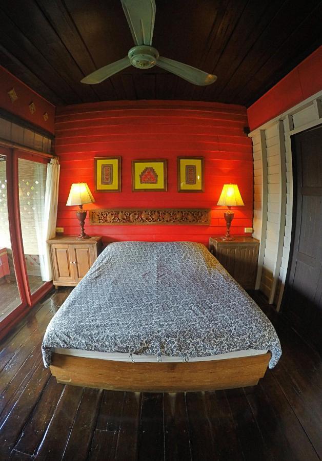 The Riverside Guest House Lampang Luaran gambar