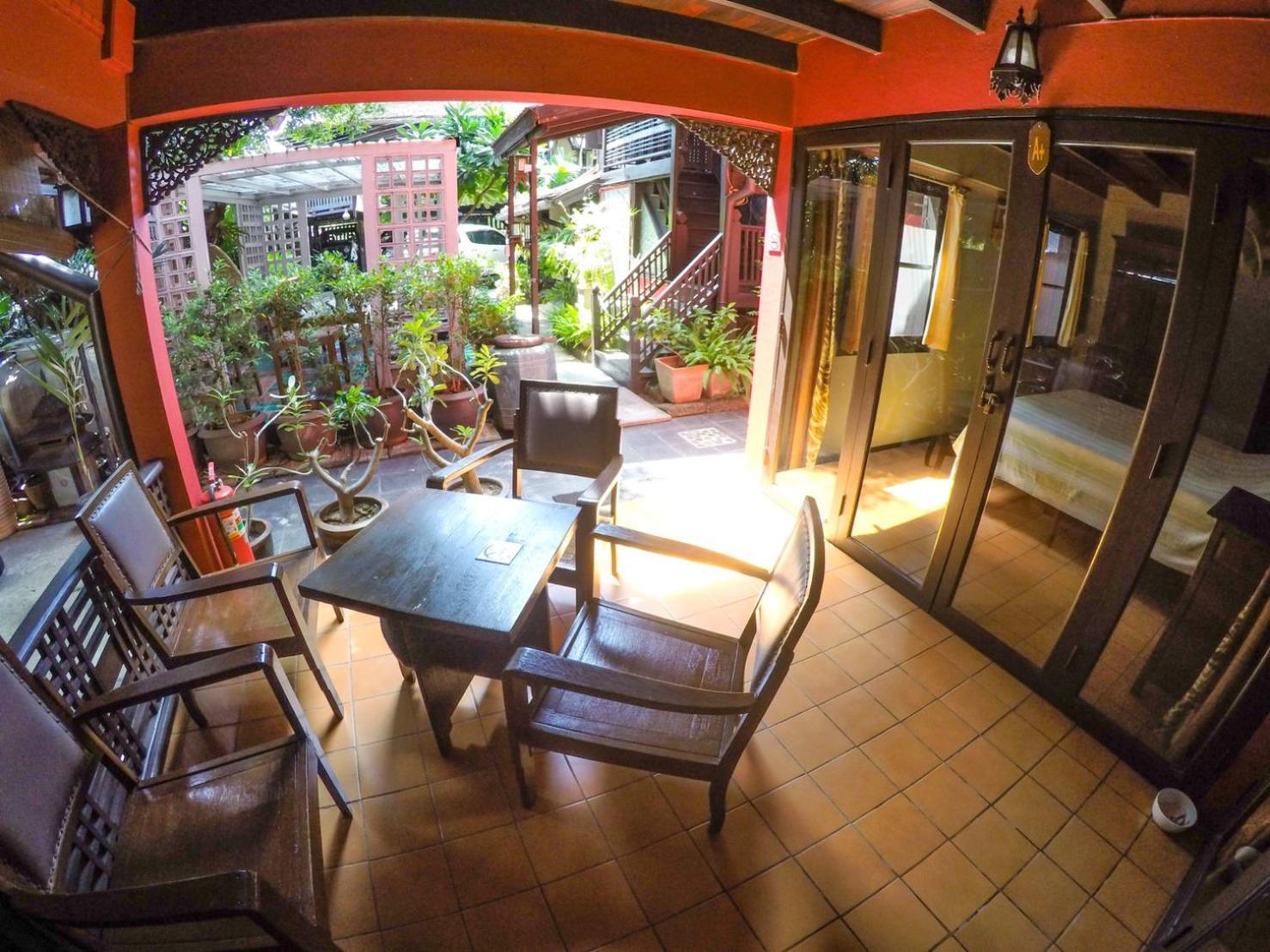 The Riverside Guest House Lampang Luaran gambar