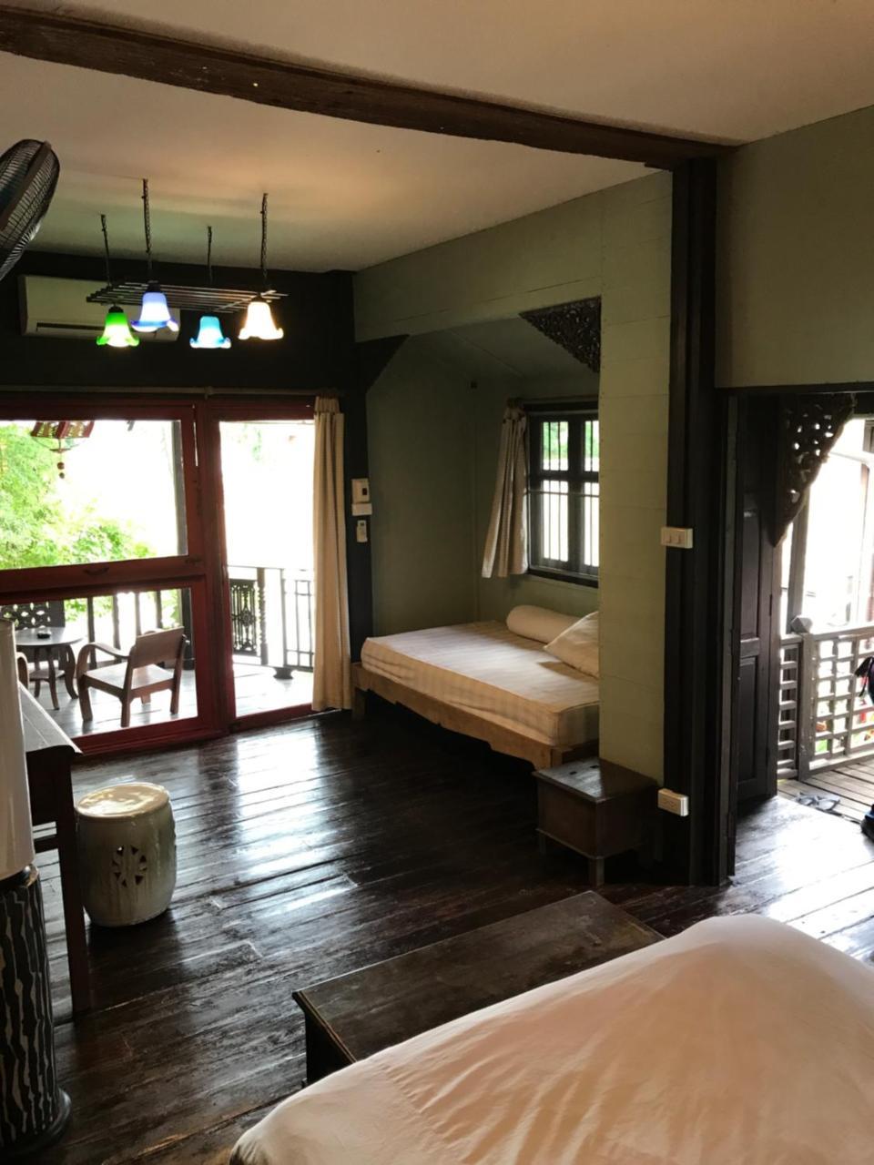 The Riverside Guest House Lampang Luaran gambar